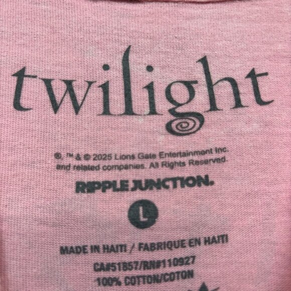 Twilight X Bloody Disgusting It's Complicated t-shirt size Large - Picture 4 of 5